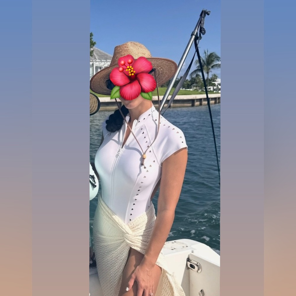 Gigi C One Piece Swimsuit - Picture 14 of 15